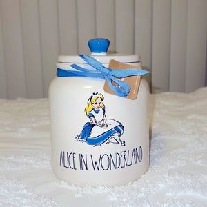 Rae Dunn ALICE IN WONDERLAND CANISTER. BRAND NEW !!!! DISNEY RELEASE!!!!!